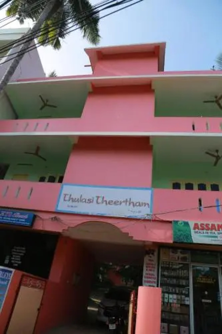 Shirleys Beach Hotel