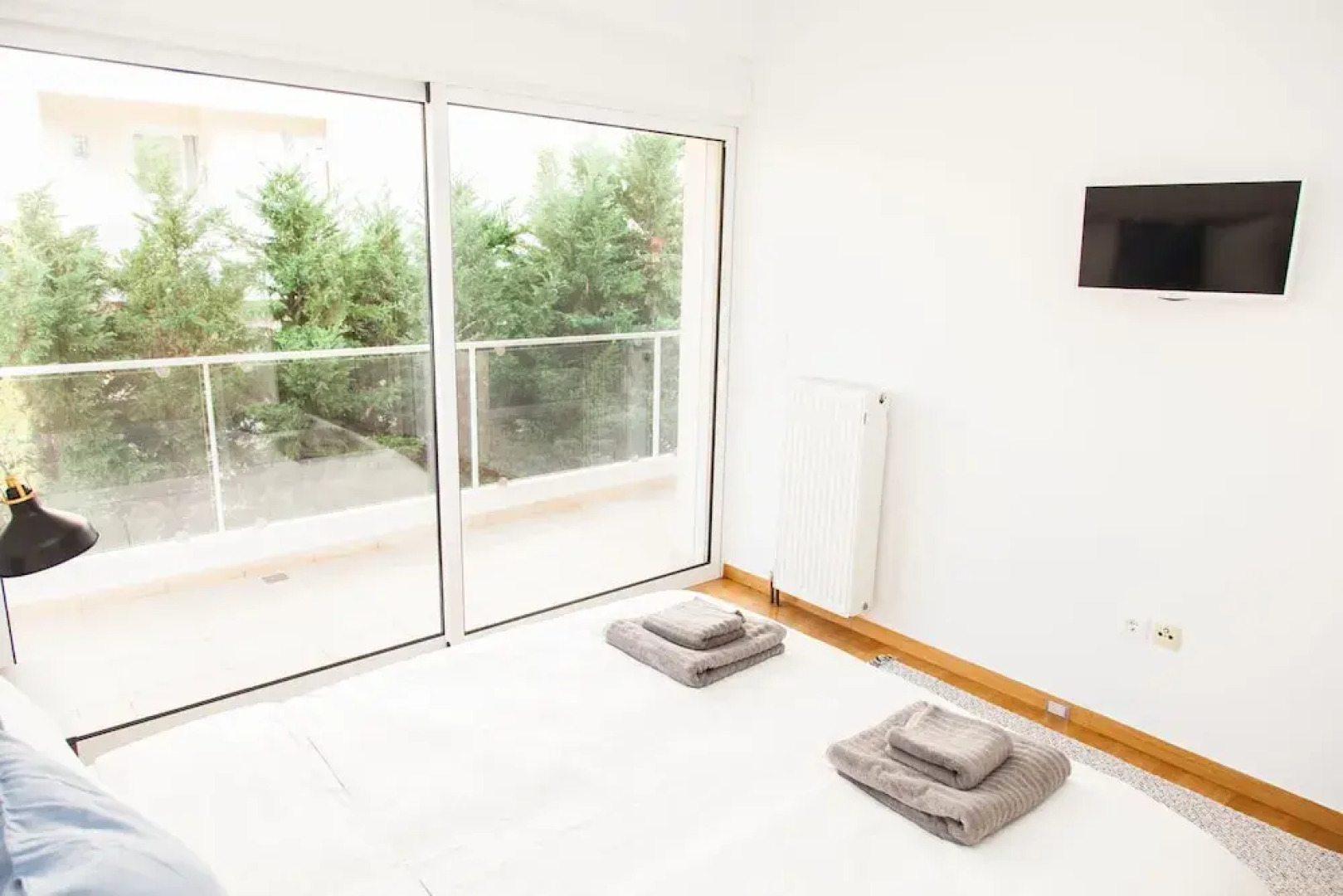 Cozy and Stylish APT 2BR in Rafina