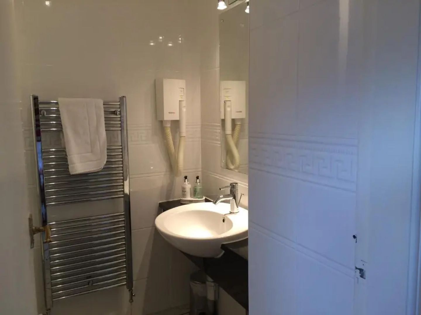 Craigroyston House & Lodge