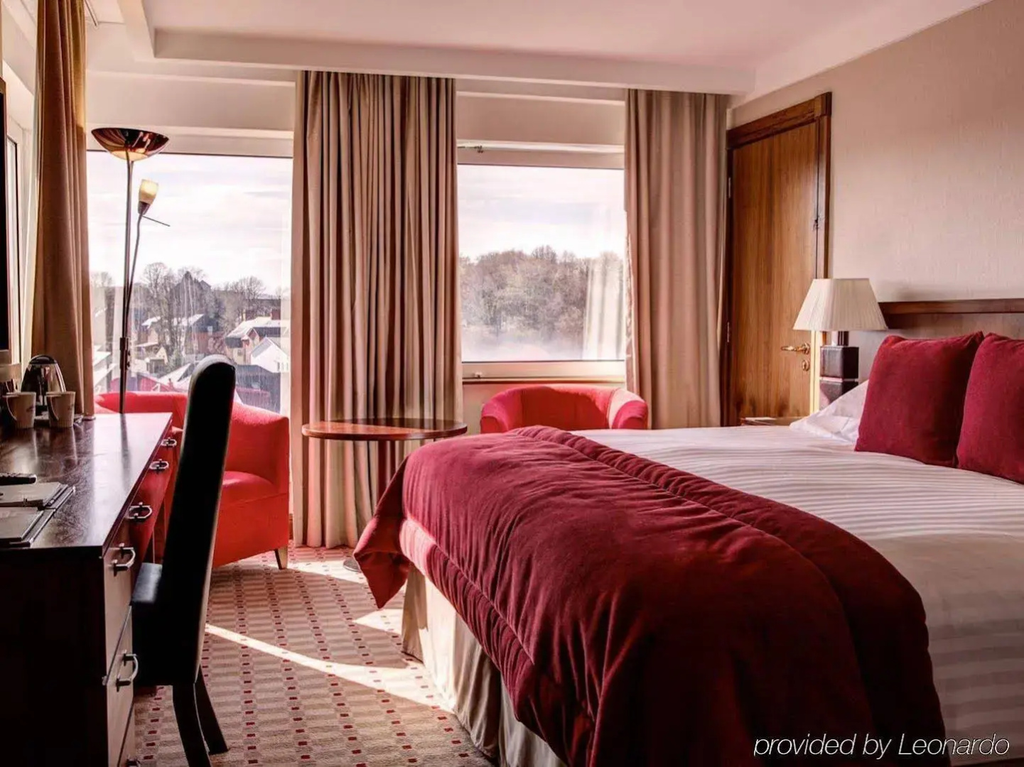 Stormont Hotel