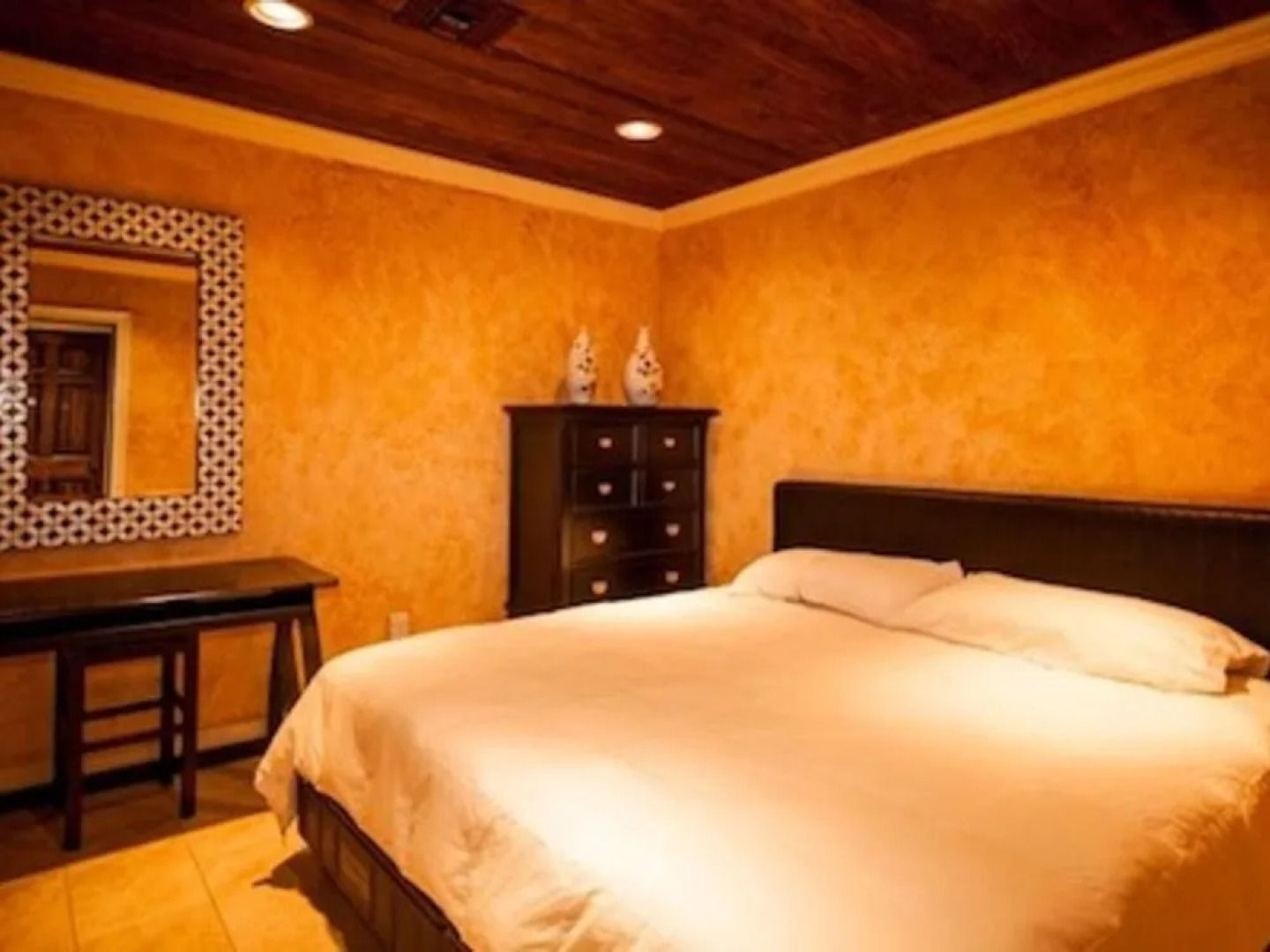 Gulfside Luxury Condo