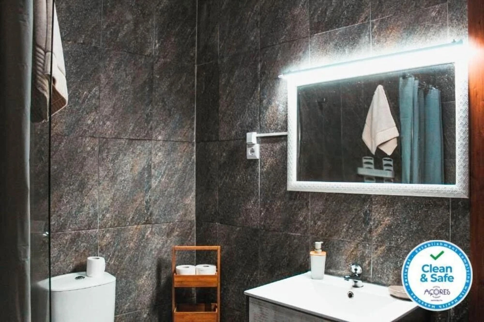 Vintage Place - Azorean Guest House