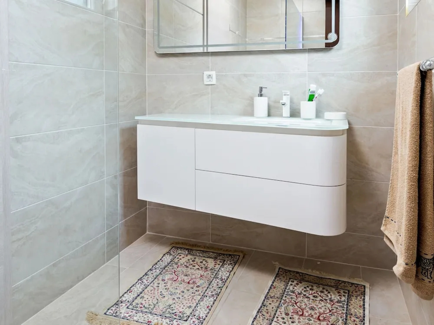 Beautiful Holiday Home in Novigrad With Private Swimming Pool