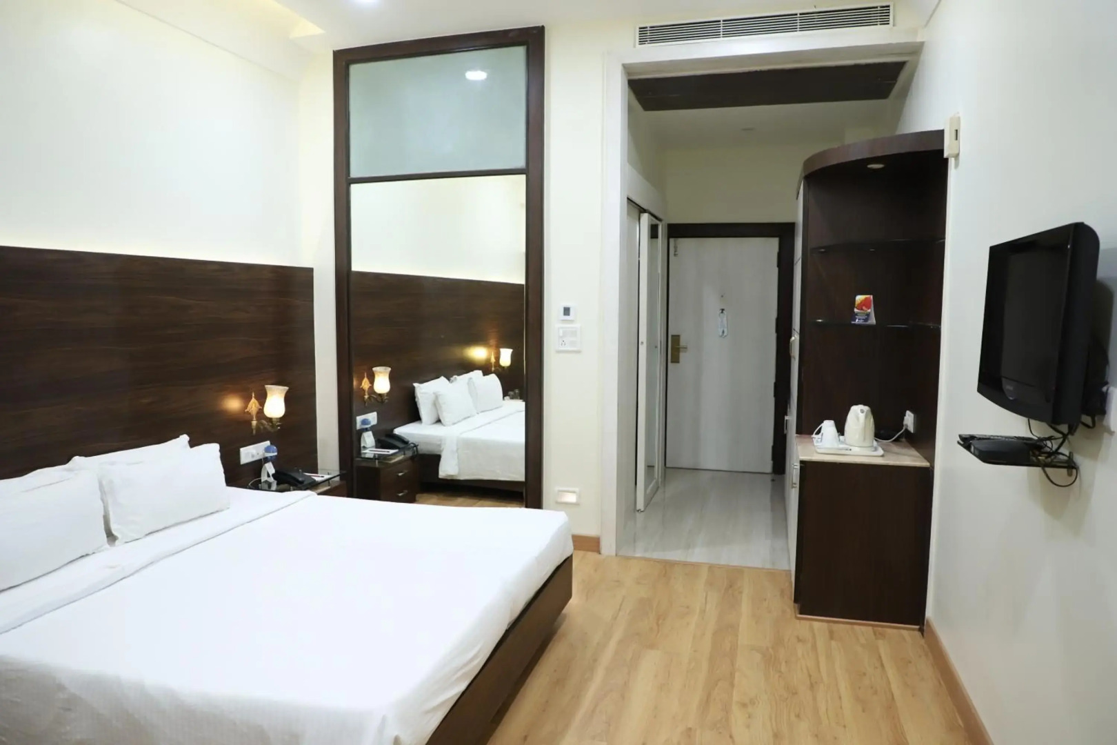 Grand Heritage Narmada Jacksons