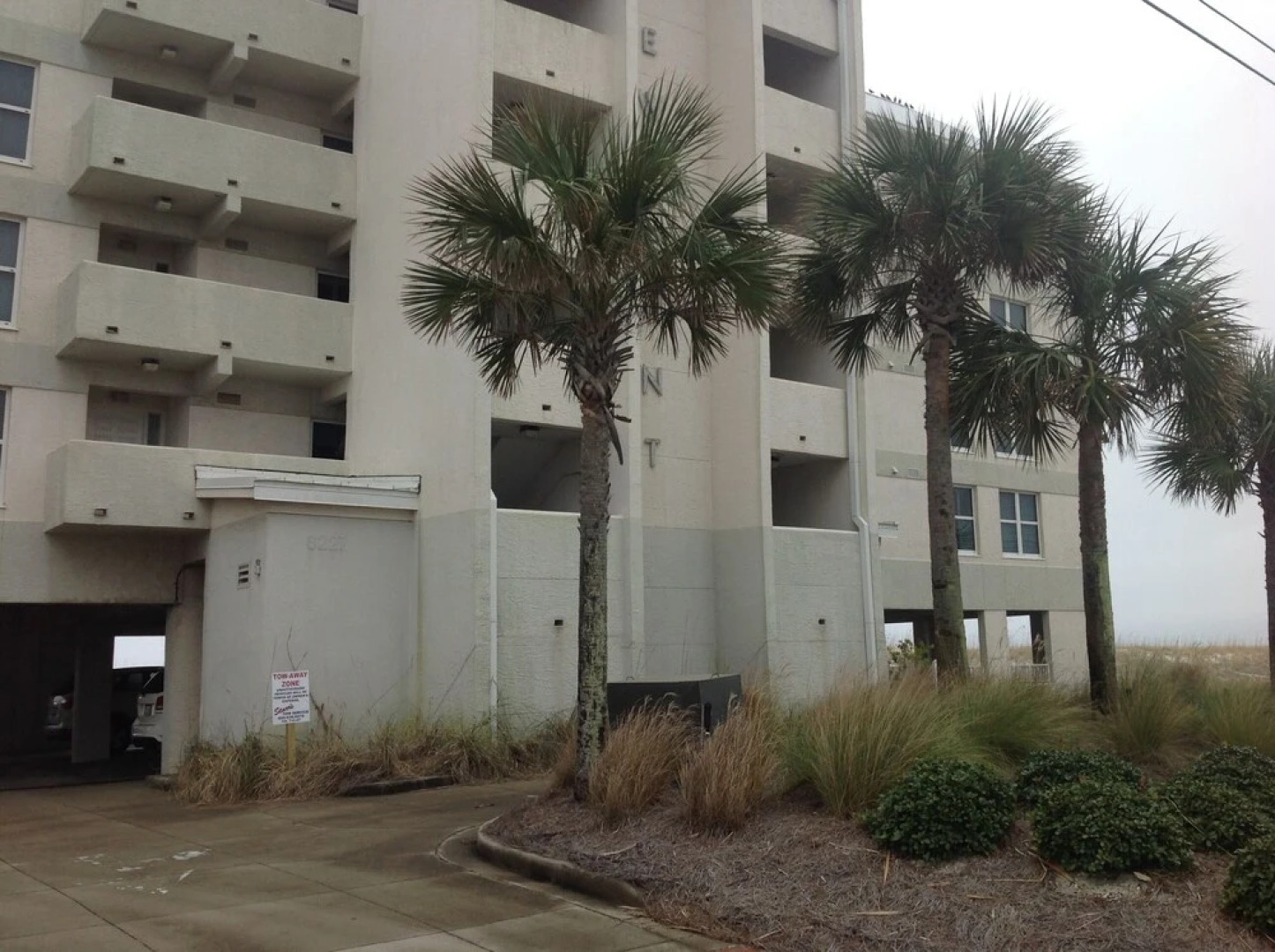 Sea Oats 4 Bedroom Condo by RedAwning