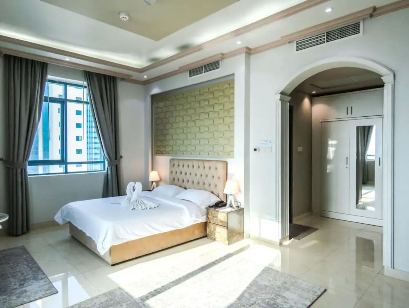 Bareen Hotel