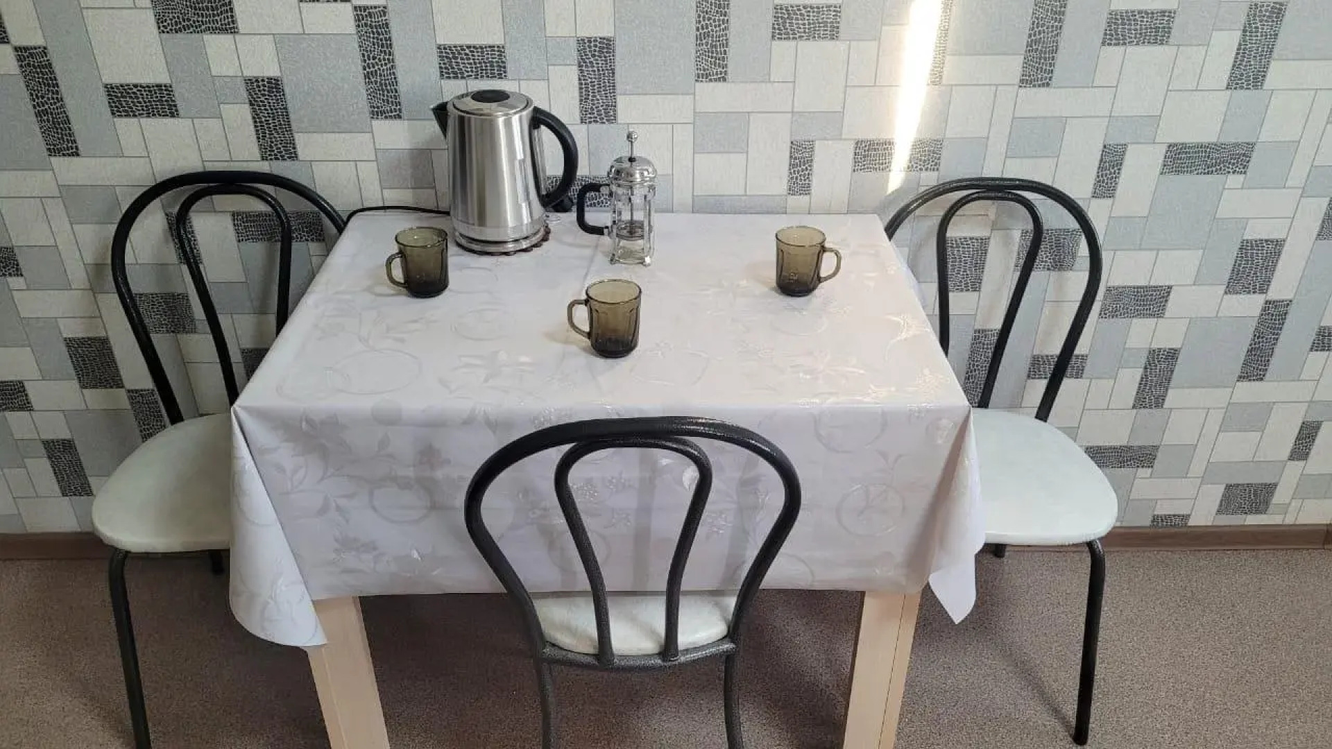 Апартаменты на улице Сурнова 30/6