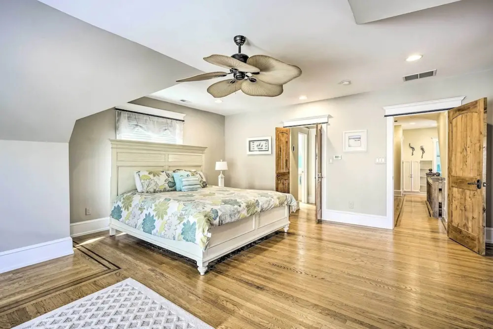 Idyllic Atlantic City Home - 1 Block to Beach