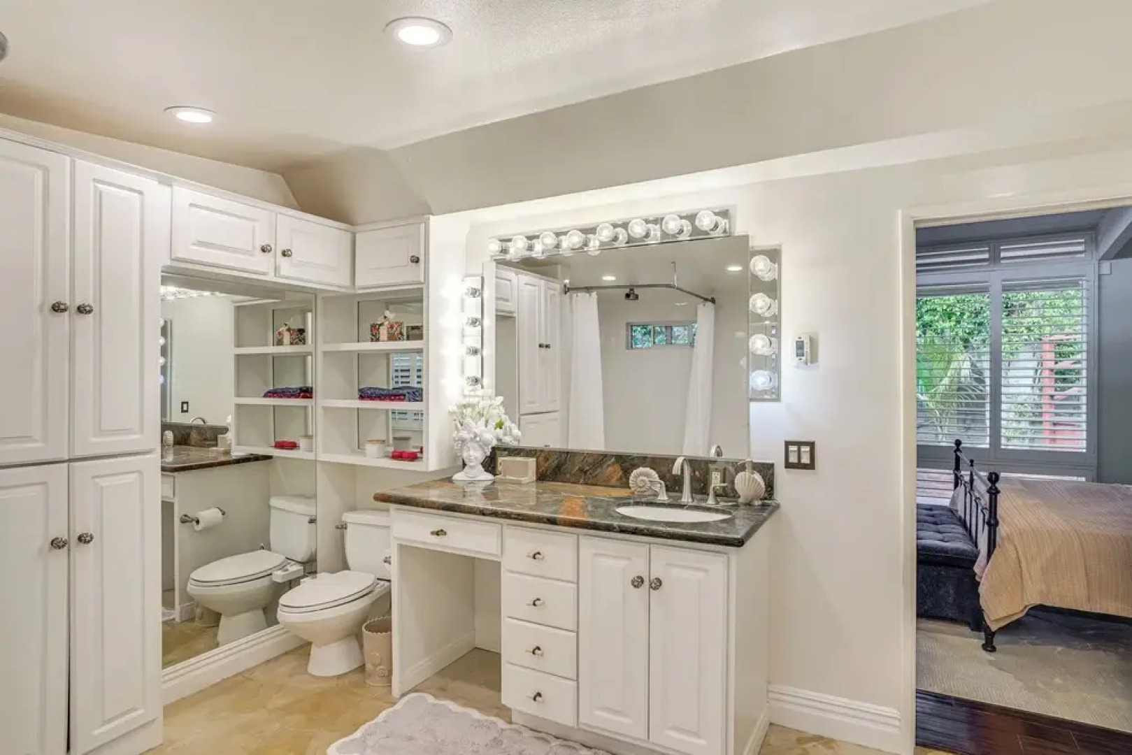 Walk to Private Beach: Rancho Palos Verdes Escape!