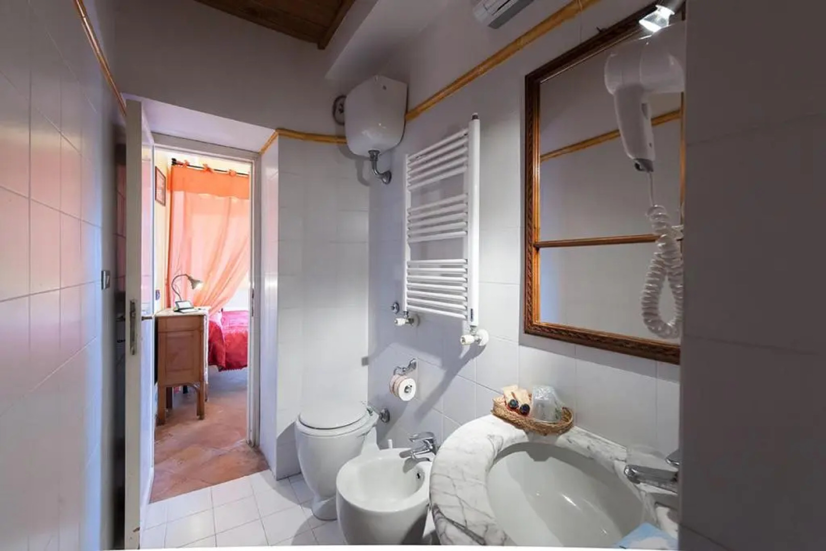 Dimora del Prete di Belmonte - Bed & Breakfast