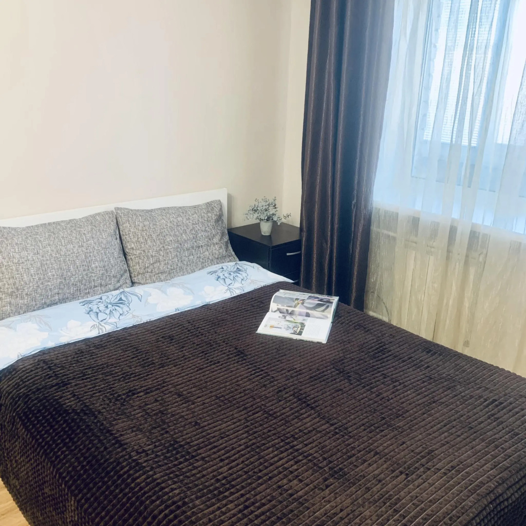 Апартаменты на улице Ново-Садовая 42