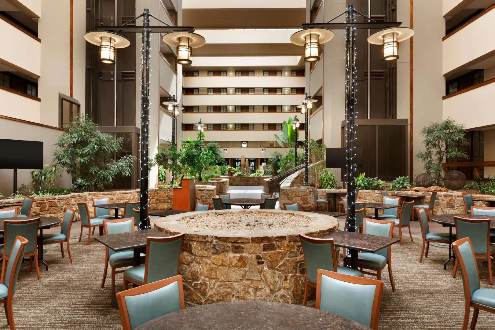 Embassy Suites by Hilton Oklahoma City Will Rogers Airport