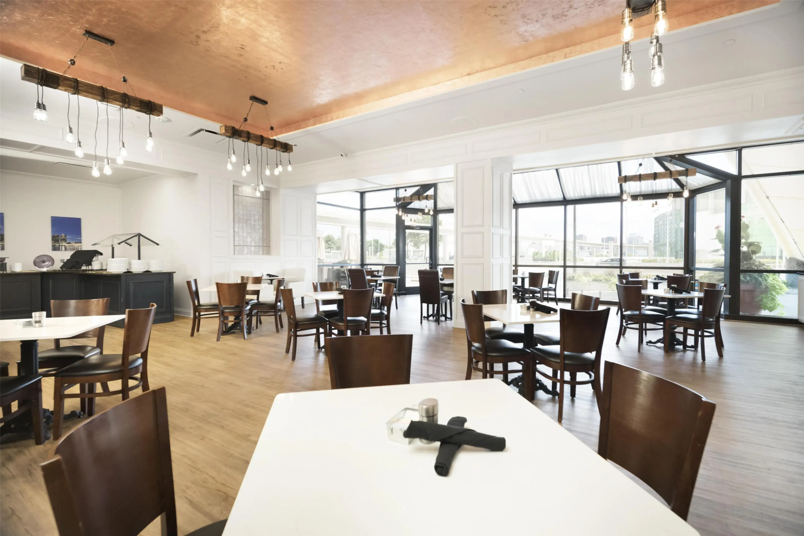 Fort Pontchartrain Detroit, a Wyndham Hotel