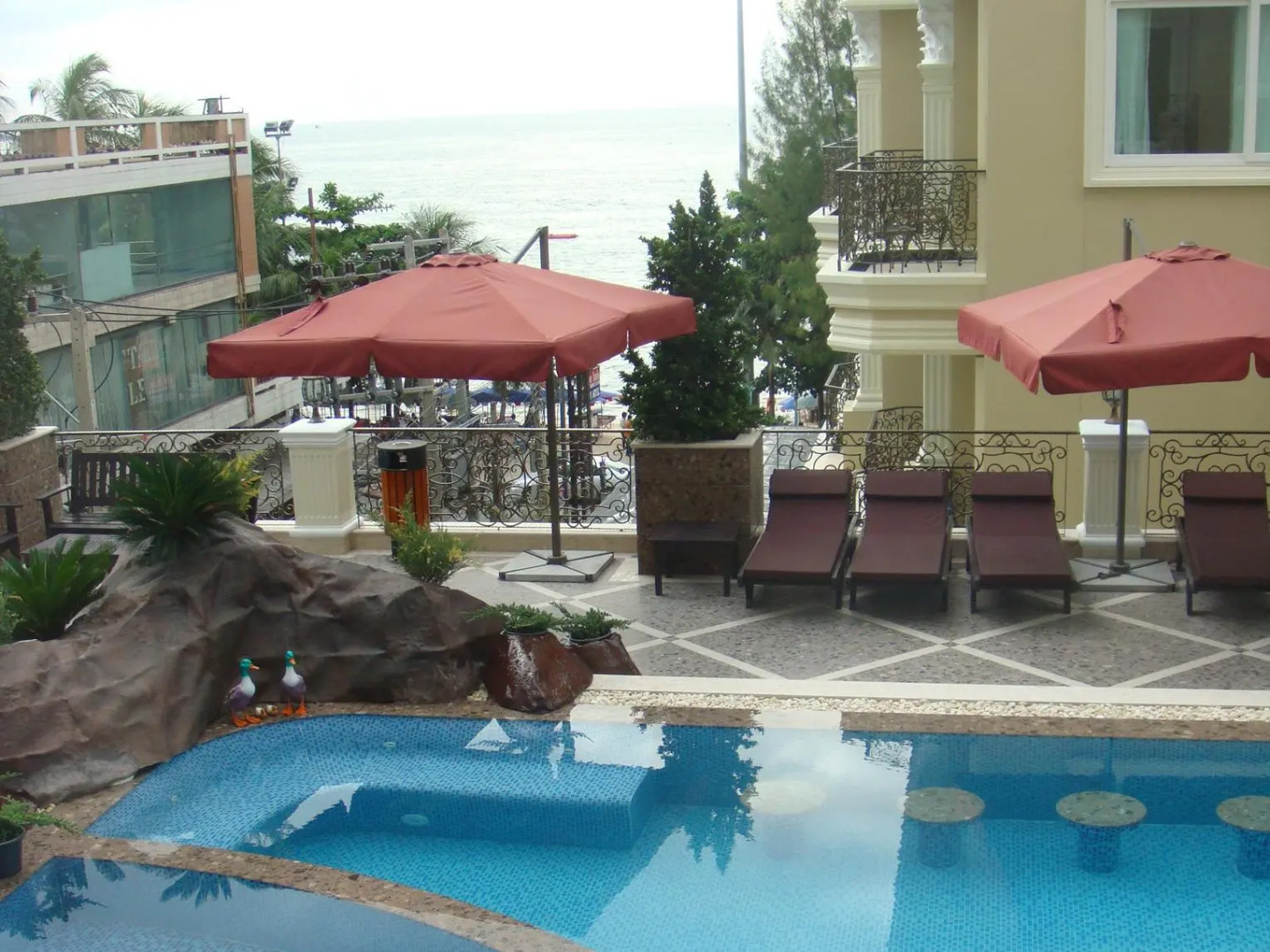 LK The Empress Pattaya