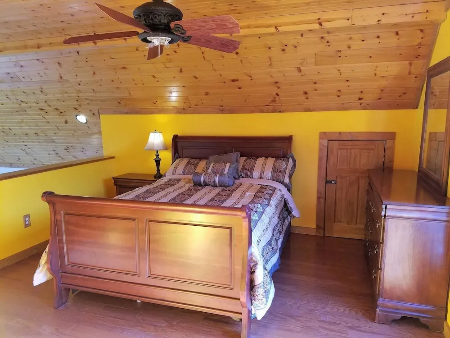 The Shuck- Christophers Riverside Cabin