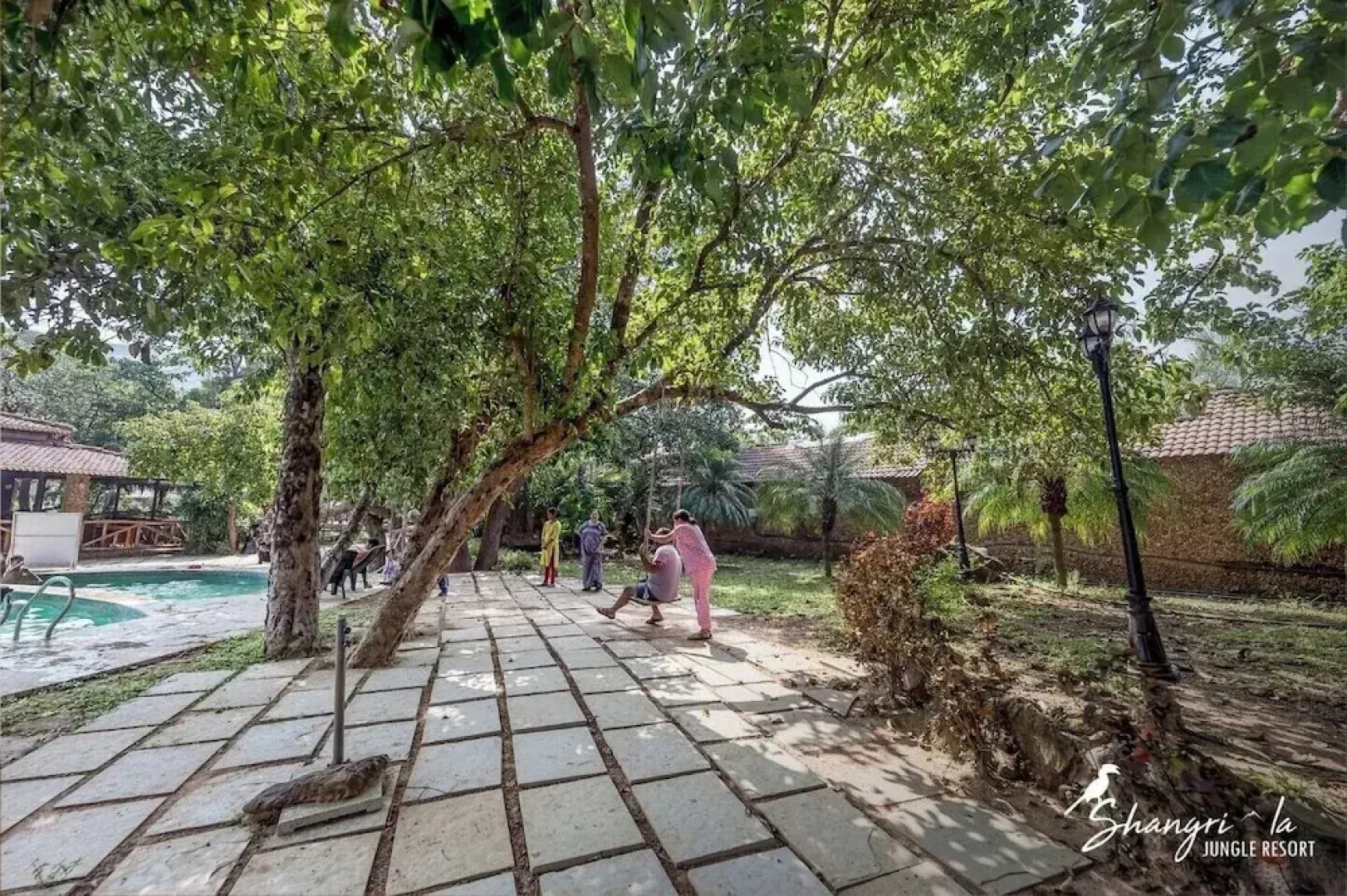 Shangri La Jungle Resort