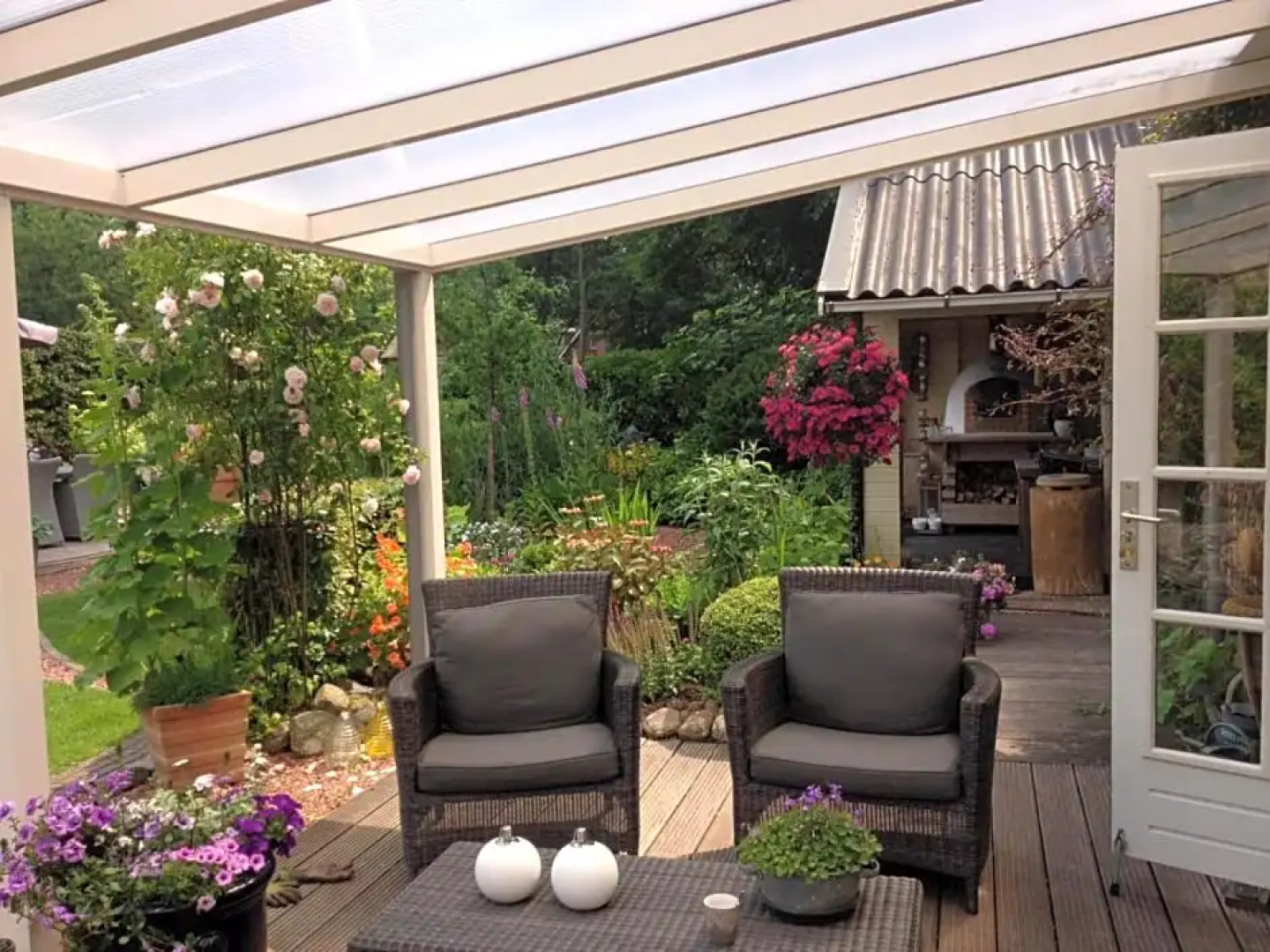 T’ Hogeland Ainrom