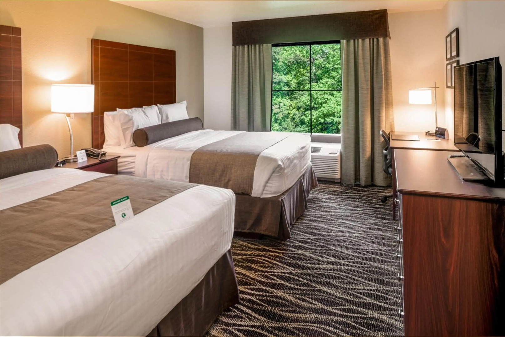 Cobblestone Inn & Suites - Fairfield Bay