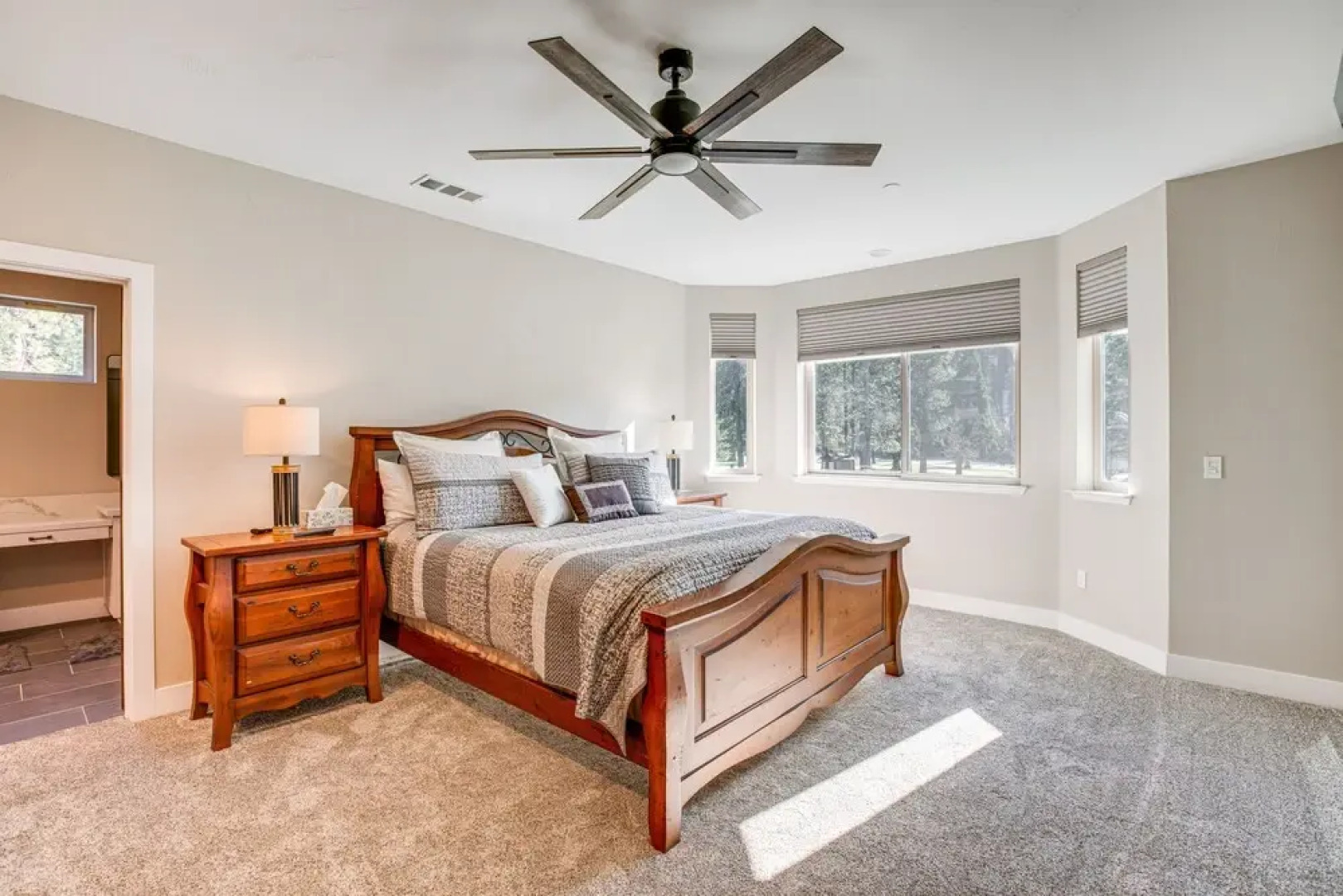 Game Room + Pool Access: Spacious Cabin in Arnold