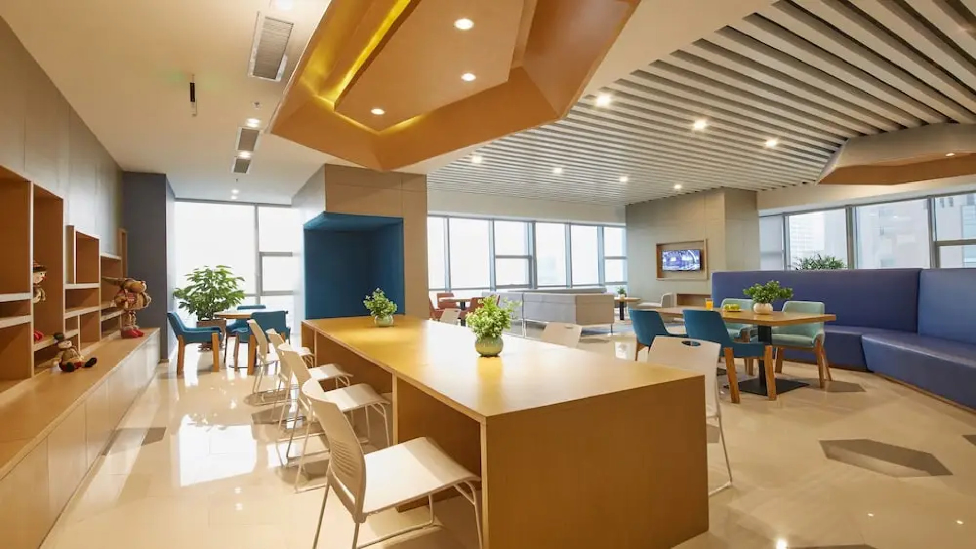 Holiday Inn Express Panjin Downtown