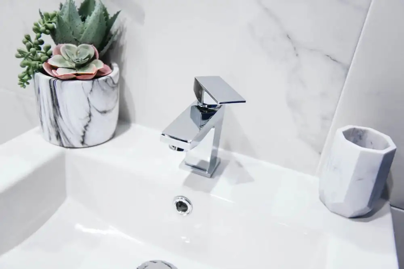 Lord Street Sasco Apartments