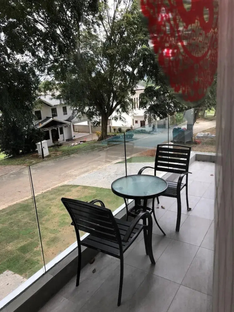 The Dahlias Luxury Residence