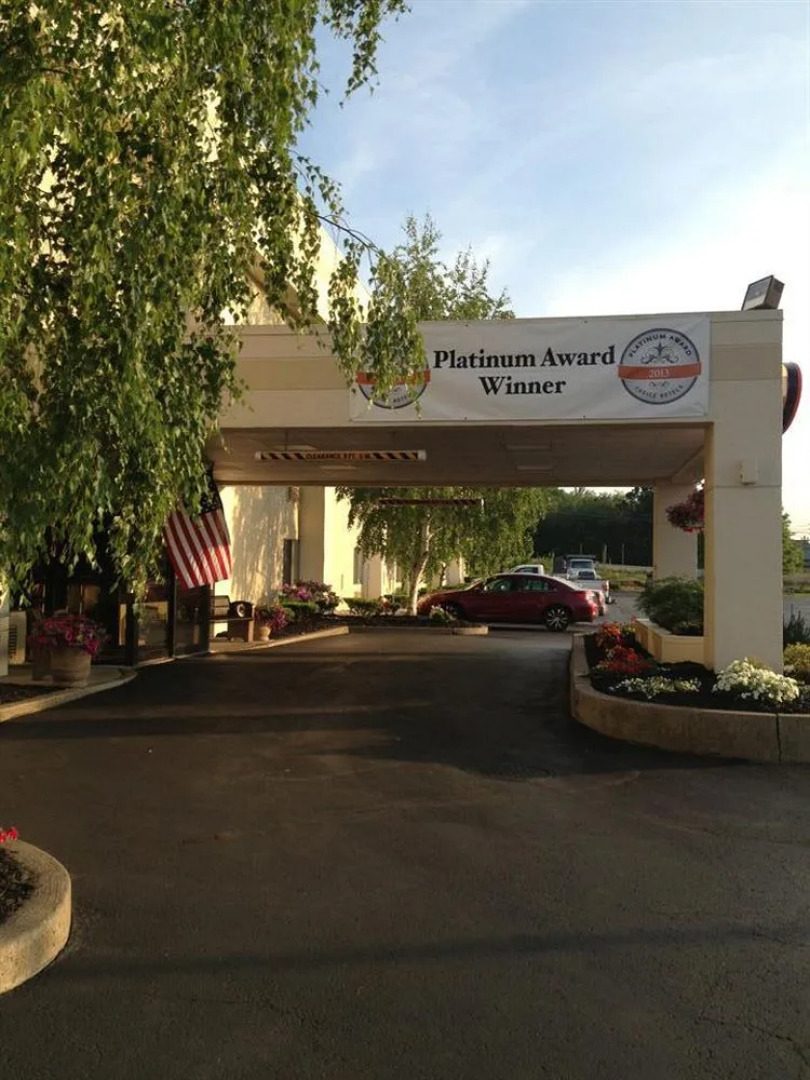 Econo Lodge Arena Wilkes Barre