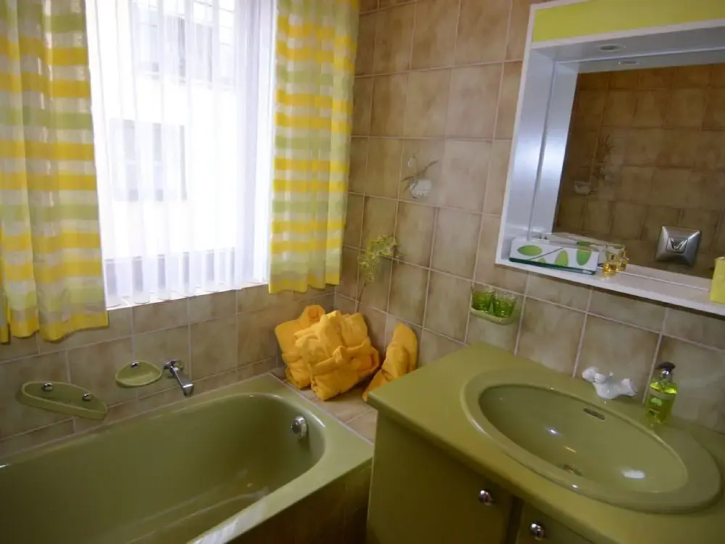 Quaint Apartment in Zeil am Main With Terrace