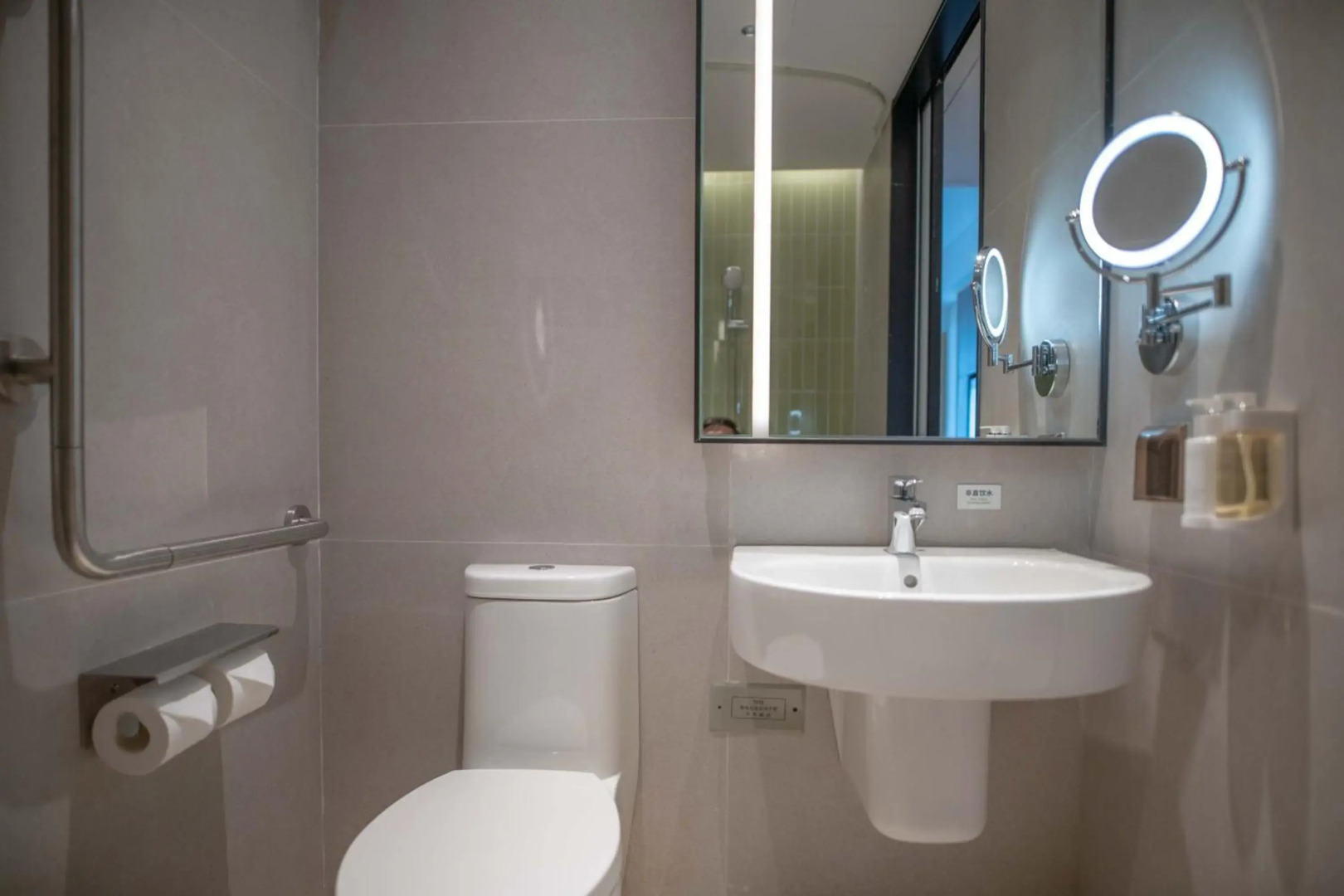 Holiday Inn Qinhuangdao Haigang by IHG