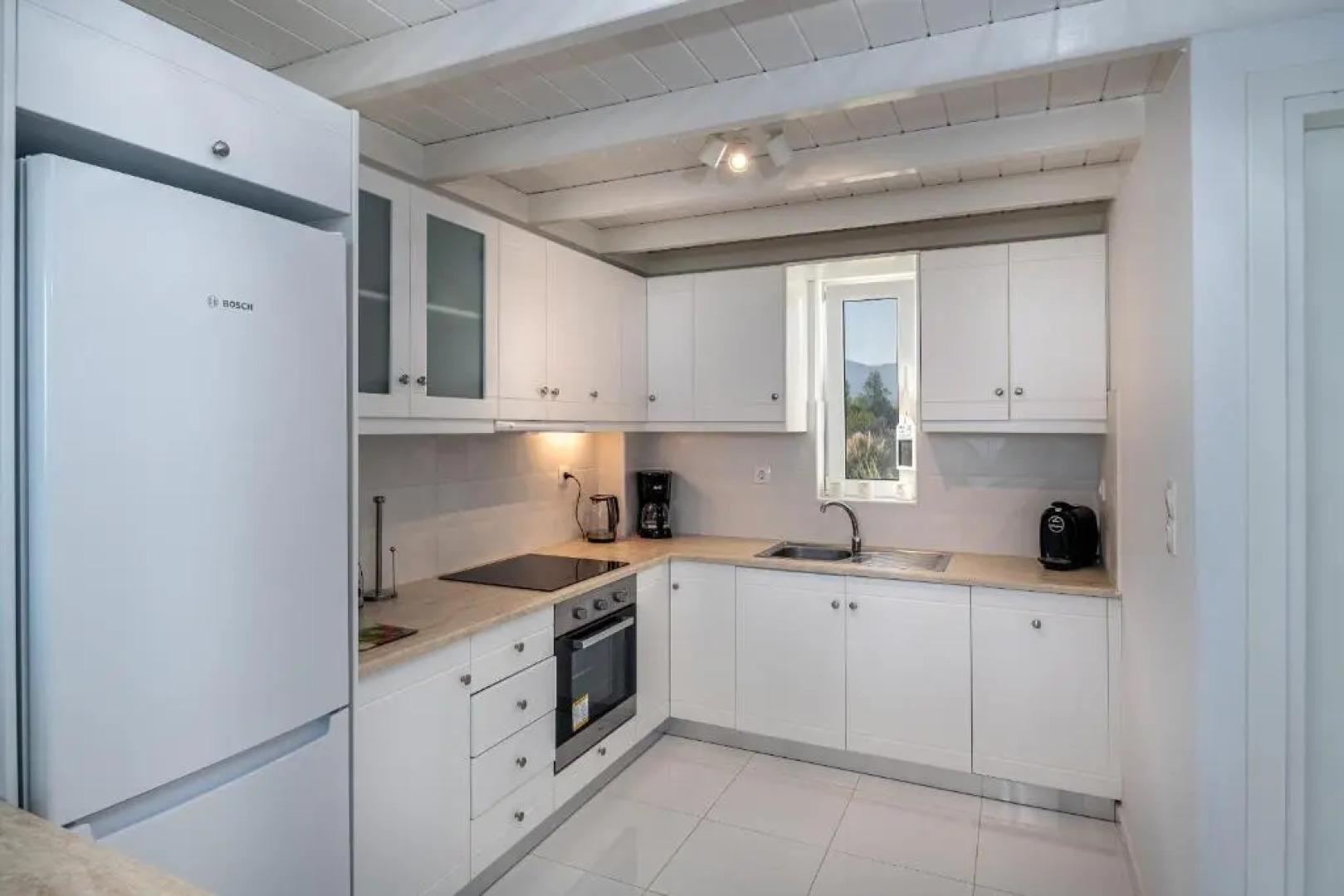 ASTERIA PEARL VILLA 2 with Rooftop Jacuzzi