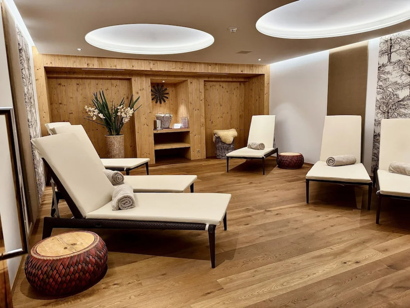 Hotel Alpina