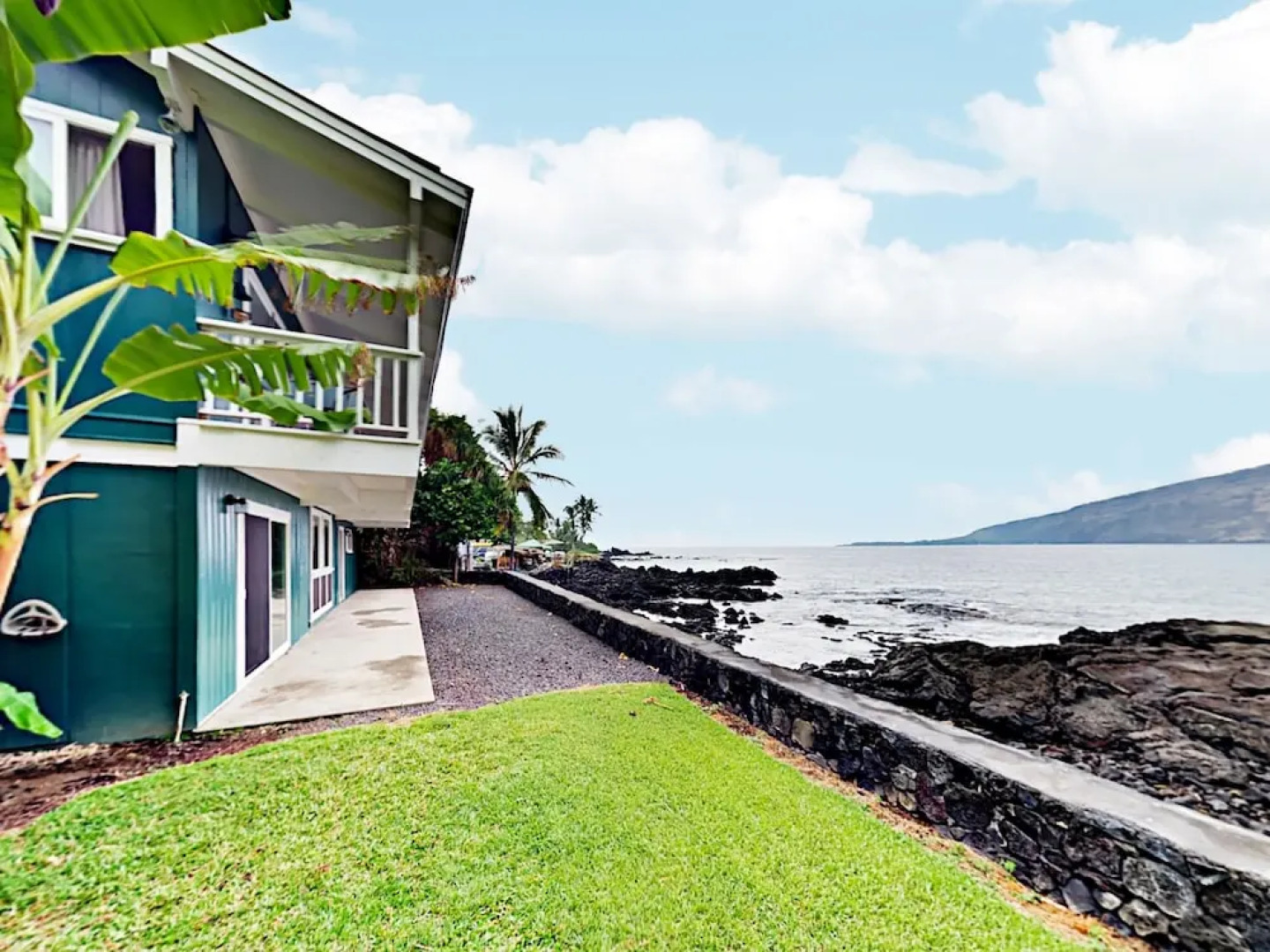 82-6017 Manini Beach Rd Home 3 Bedrooms 2 Bathrooms Home