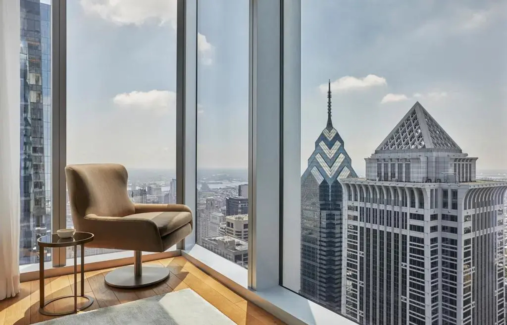 Отель Four Seasons Hotel Philadelphia at Comcast Center