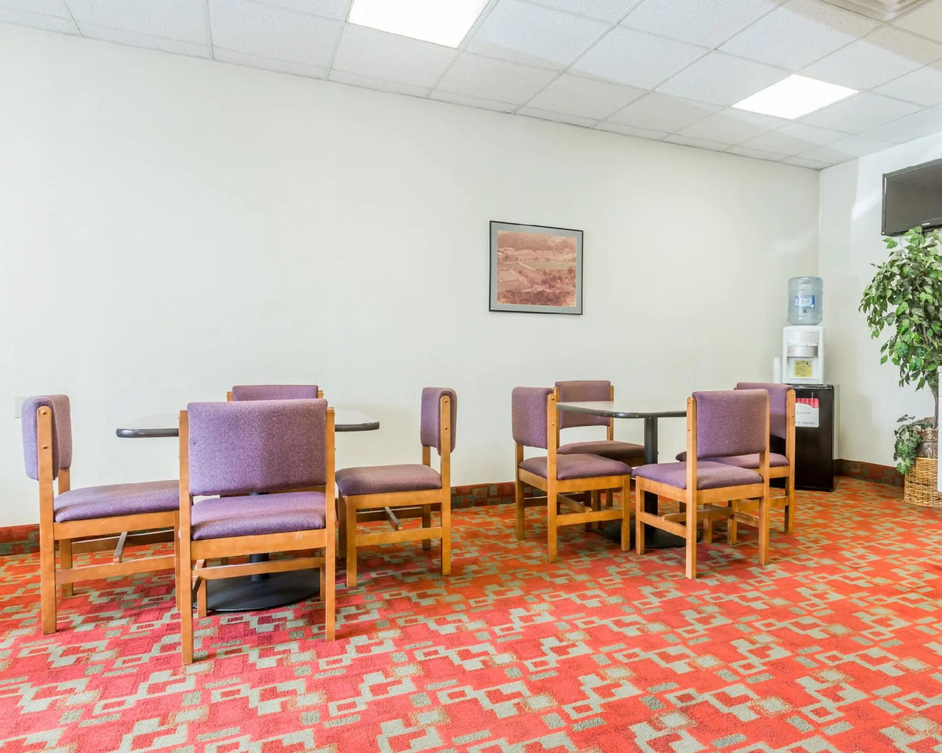 Econo Lodge Near Stewart International Airport