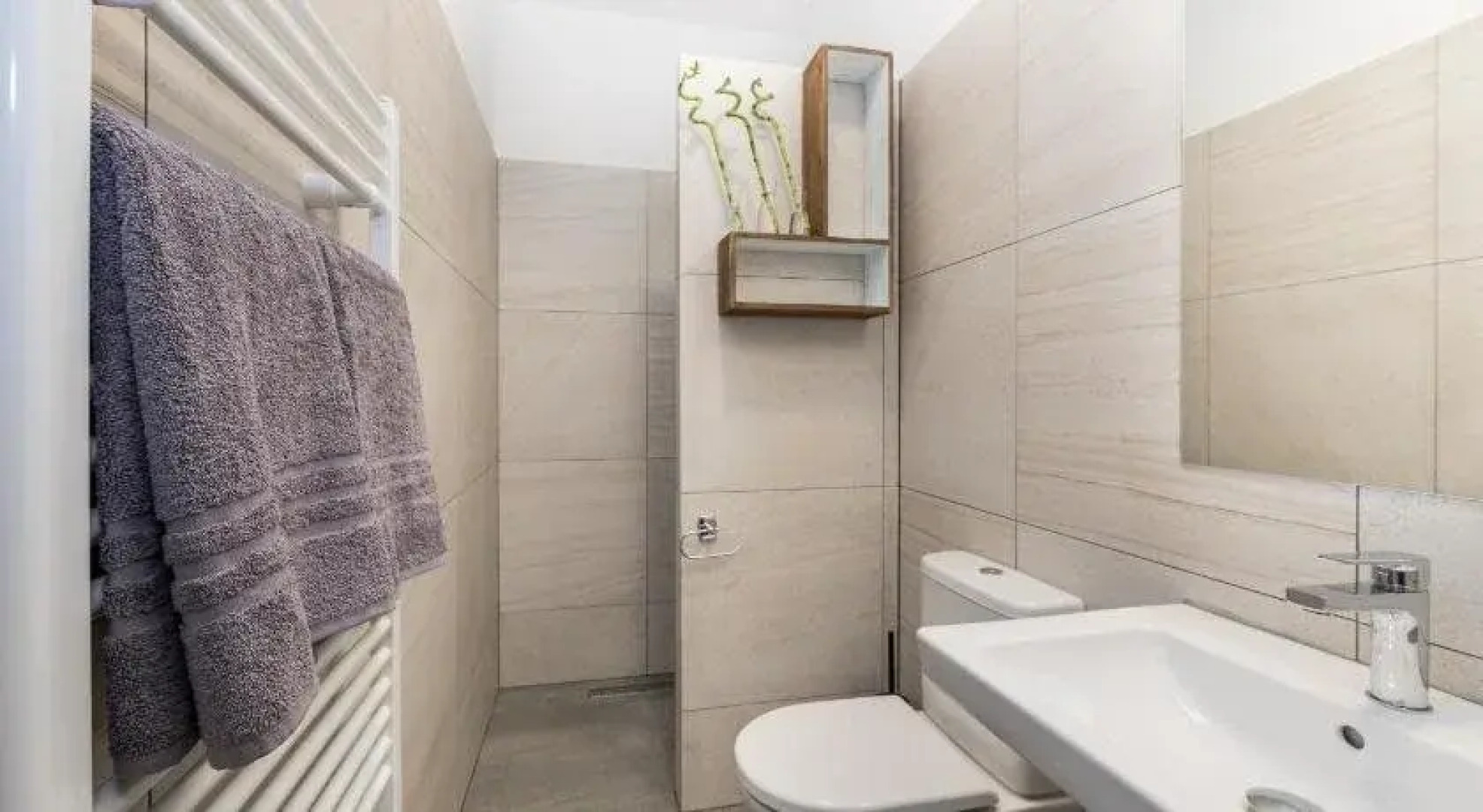 Barok Hotel and Apartments