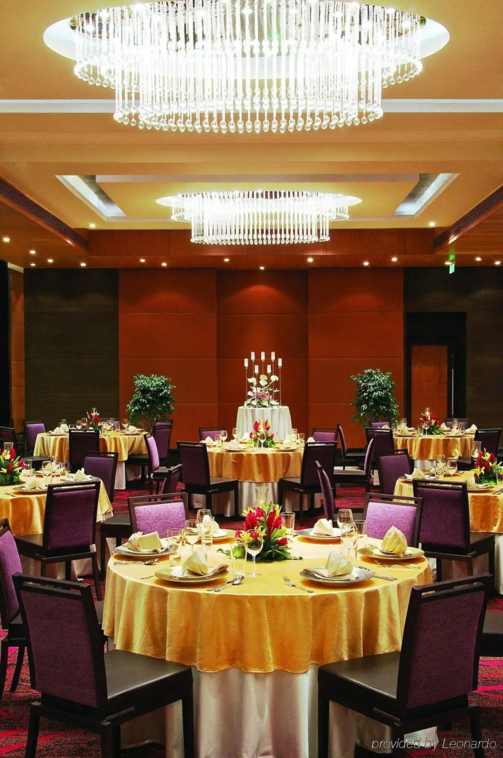 Vivanta Hyderabad, Begumpet