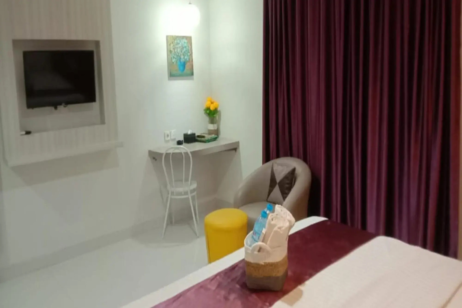 Liras Hotel by Airy Rooms