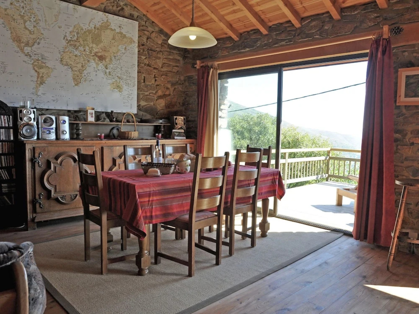 Inviting Villa in Ayguatebia-talau With Garden