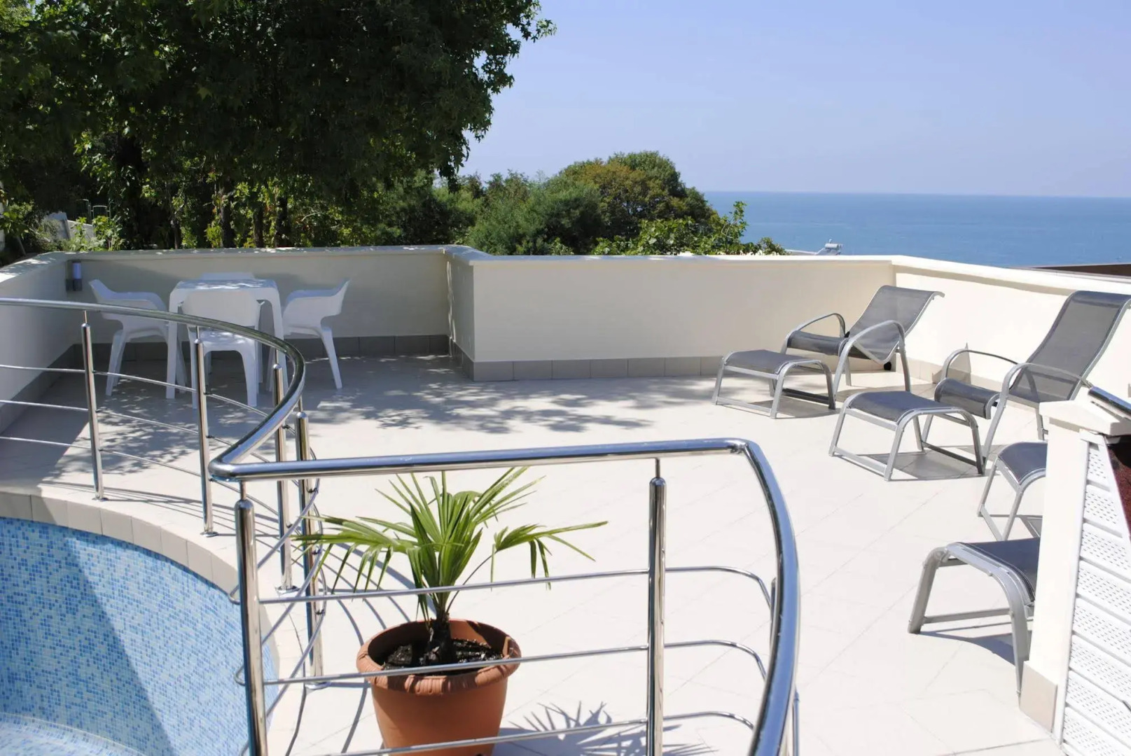 Вилла Бельведер