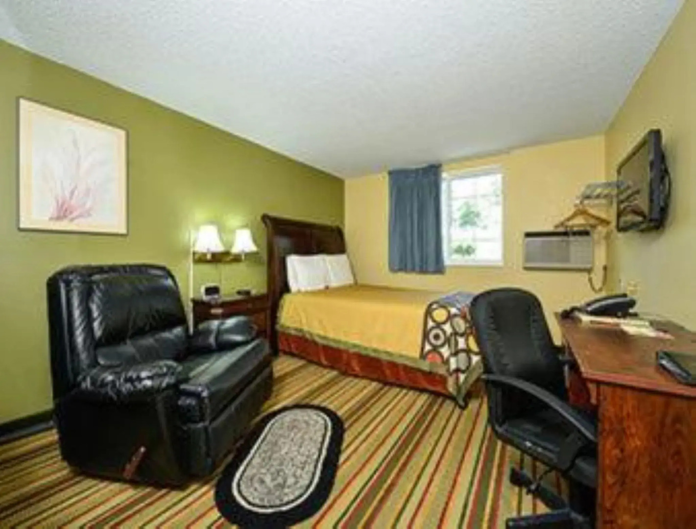 Super 8 by Wyndham Minot Airport