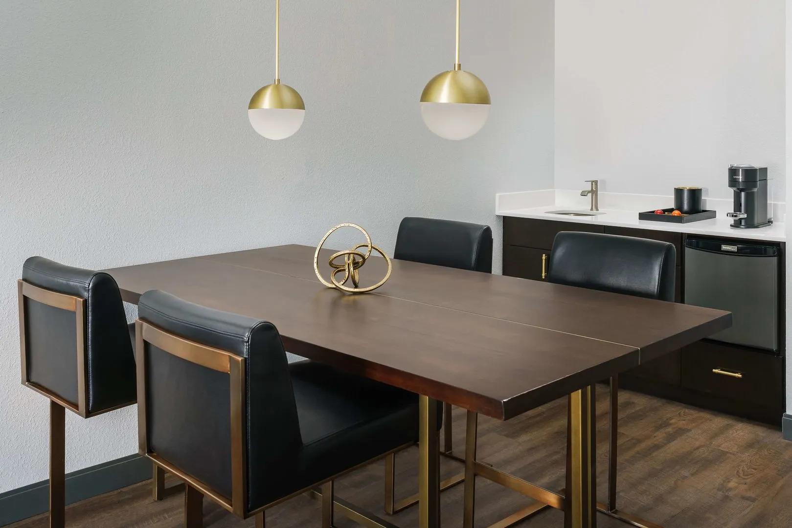 The Bluff Savannah Historic District, Tapestry by Hilton