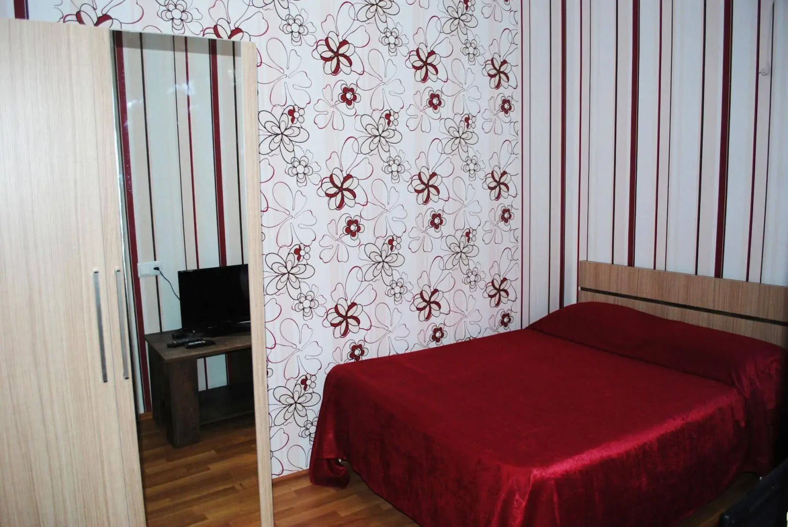 Отель Бонус