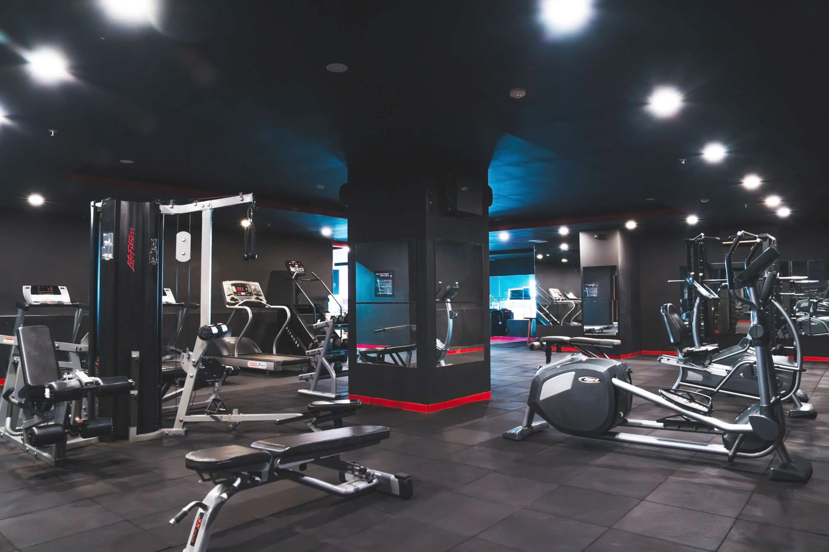 Cross Paasha Bali Seminyak