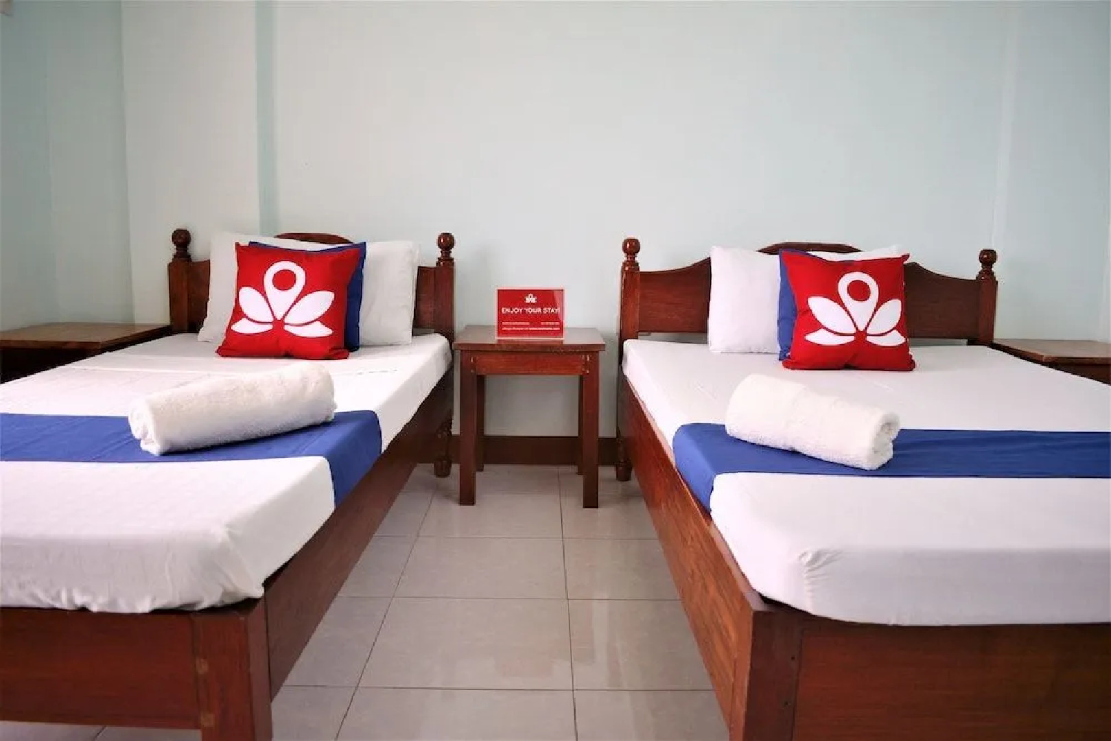 Zen Rooms Baywalk Palawan