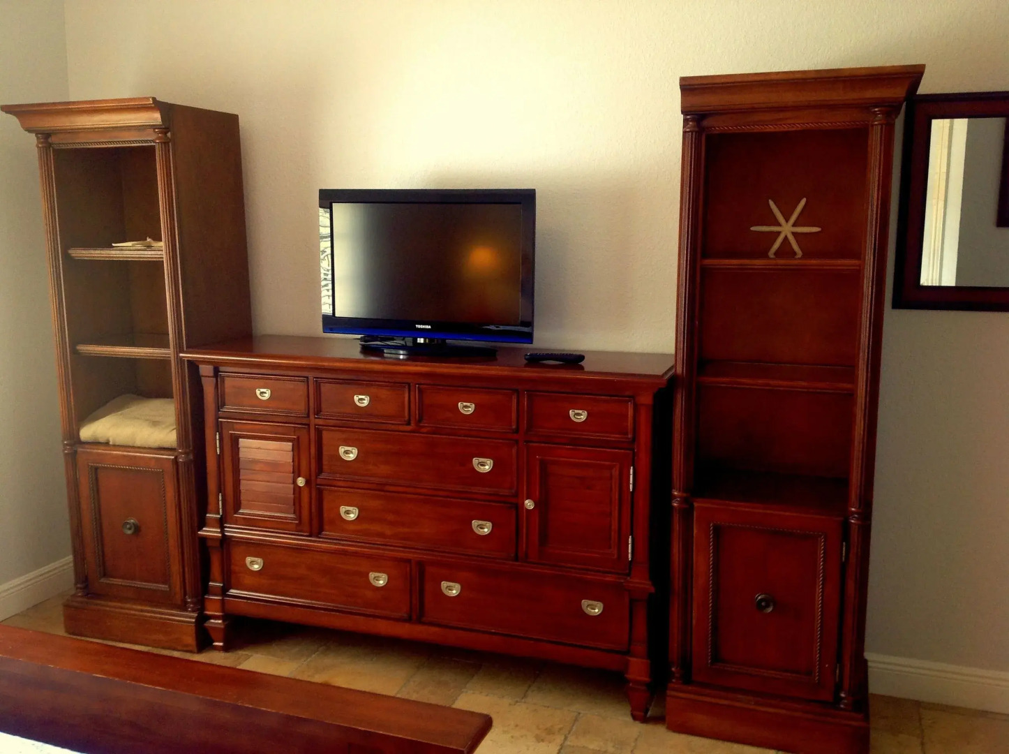 Vistalmar Beach Resort