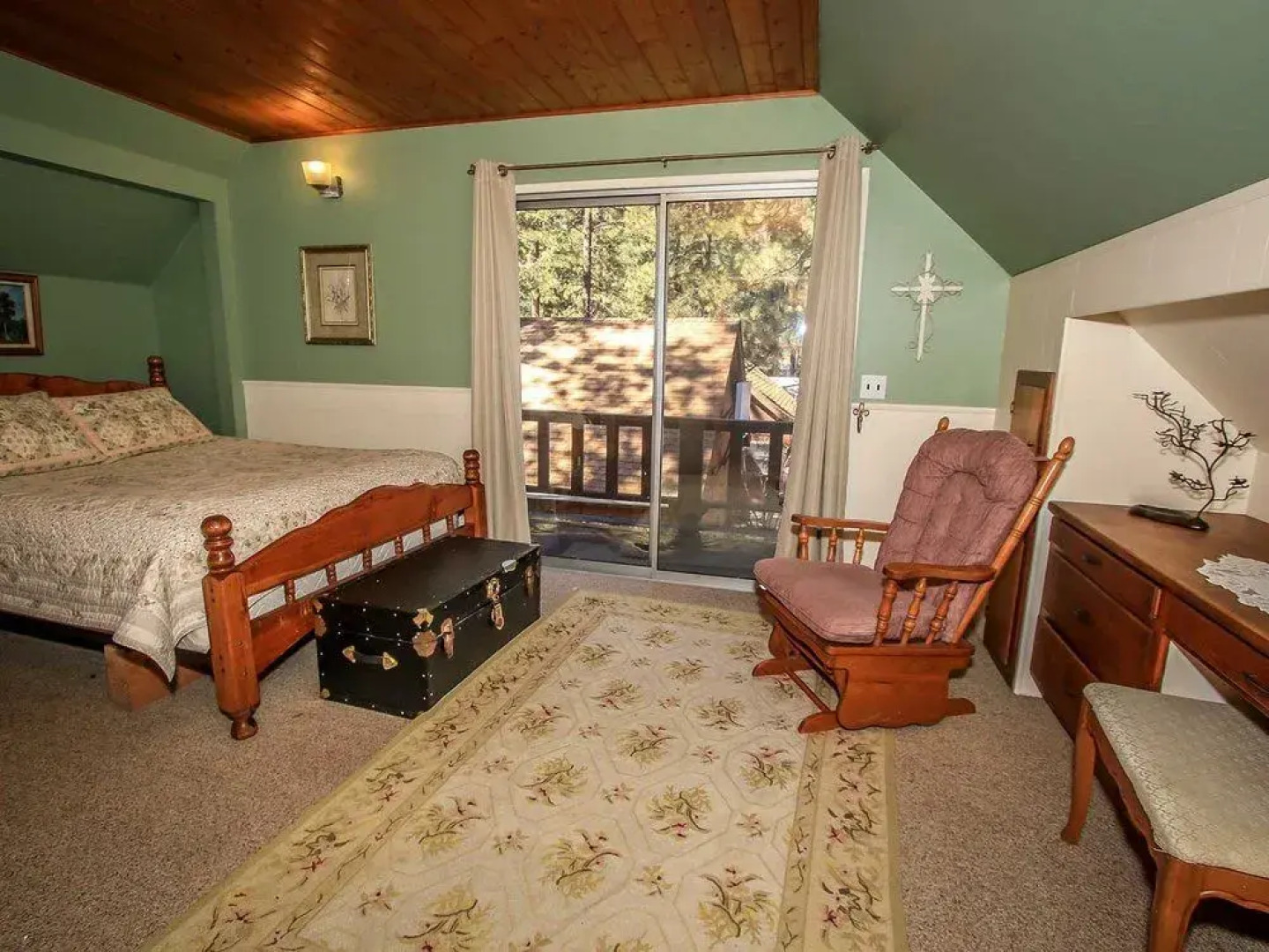 Kickback Kabin #1224