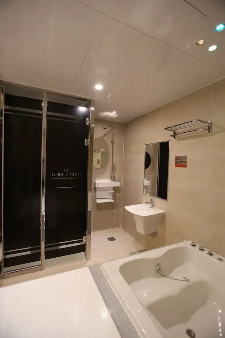 Pohang Jukdo Market Idea Hotel