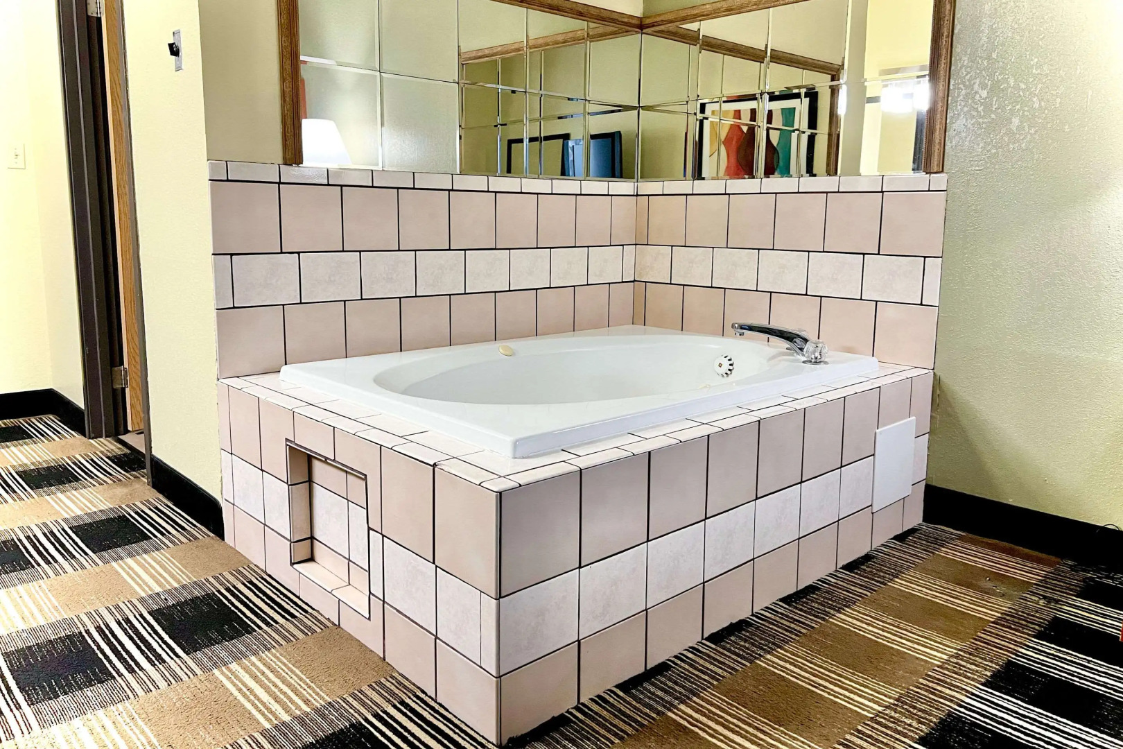 Quality Inn & Suites Wisconsin Dells Downtown - Waterparks Area