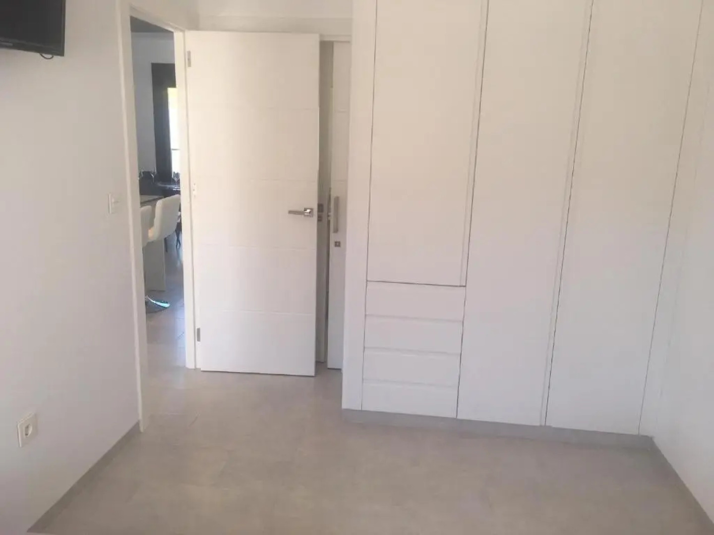 Marqués de Santillana 225 Pueblo Entremares