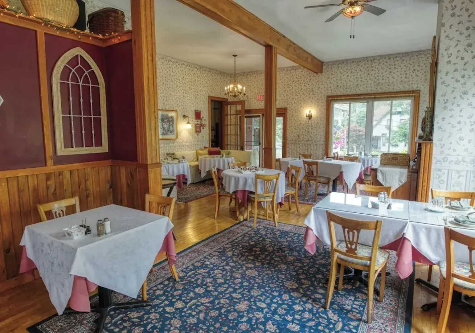 Rockwell Falls Inn and Wine Bar